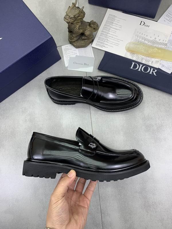 DIOR Men's Shoes 573